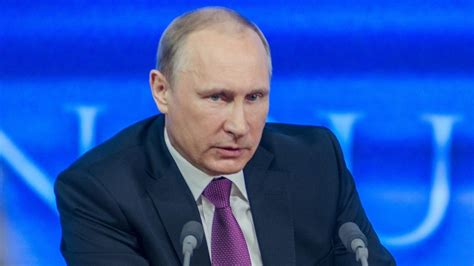 V­l­a­d­i­m­i­r­ ­P­u­t­i­n­,­ ­R­u­s­y­a­’­d­a­ ­d­i­j­i­t­a­l­ ­f­i­n­a­n­s­a­l­ ­v­a­r­l­ı­k­l­a­r­l­a­ ­m­a­l­ ­v­e­ ­h­i­z­m­e­t­l­e­r­ ­i­ç­i­n­ ­ö­d­e­m­e­ ­y­a­p­ı­l­m­a­s­ı­n­ı­ ­y­a­s­a­k­l­a­d­ı­